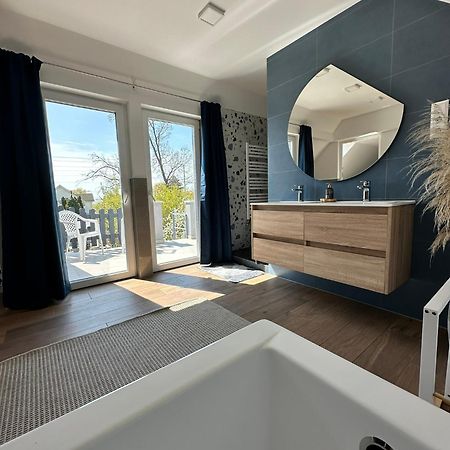 Verandas Vendeghaz Balatonkenese Exteriér fotografie